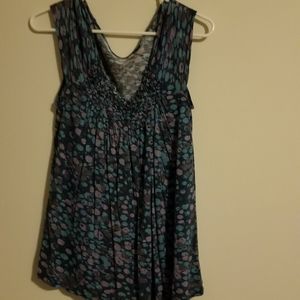 Daffodil blue dressy tee